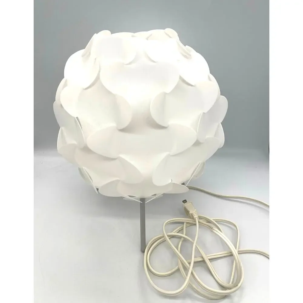 IKEA FILLSTA White Plastic Sculptural Puzzle Design Table Lamp by Gunner Jenson